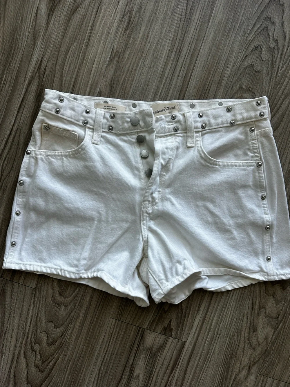 White Denim Shorts Baggy style